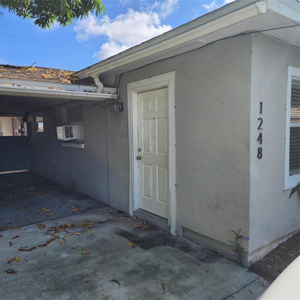 Primary Photo - 1248 17th Pl