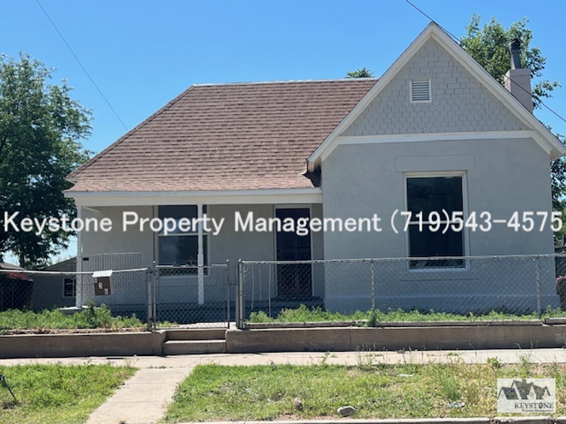 Primary Photo - Completely Renovated 3 Bedroom/1 Bathroom/...
