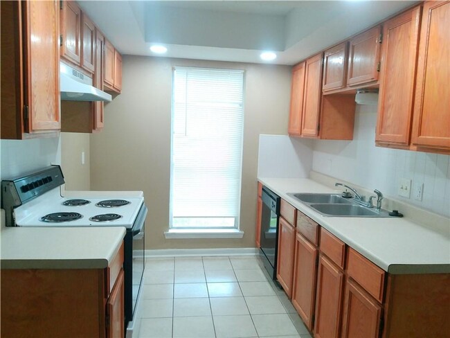 Foto del edificio - 7426 Milky Way - 3/Bed 2/Bath - $1675/month