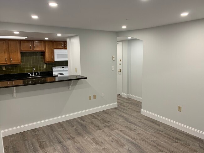 Foto del edificio - 104 Queensberry St
