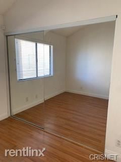 Foto del edificio - 2 br, 1.5 bath Condo - 7255 Balboa Blvd Un...
