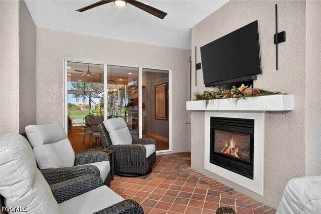 Building Photo - 3261 Orangetree Bend