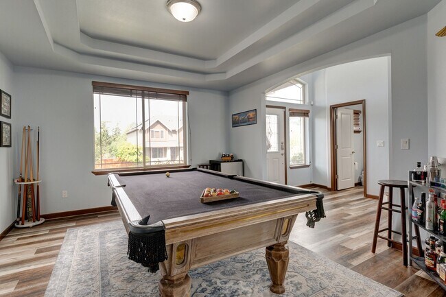Foto del edificio - 4 Bedroom House in Gated Community