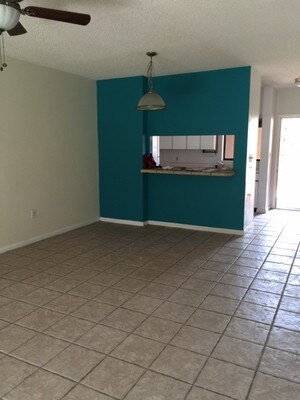 Building Photo - 4751 Chevy Pl