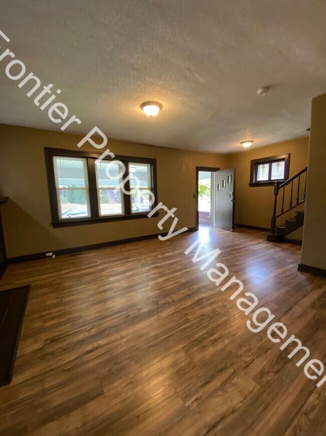 Building Photo - Available now! Great University City Home ...