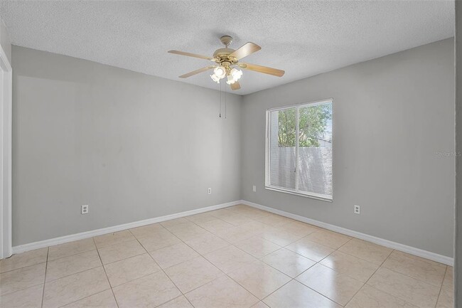 Building Photo - 2567 Riva Ct