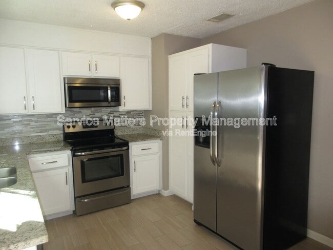 Building Photo - 4340 W Avenida De Golf