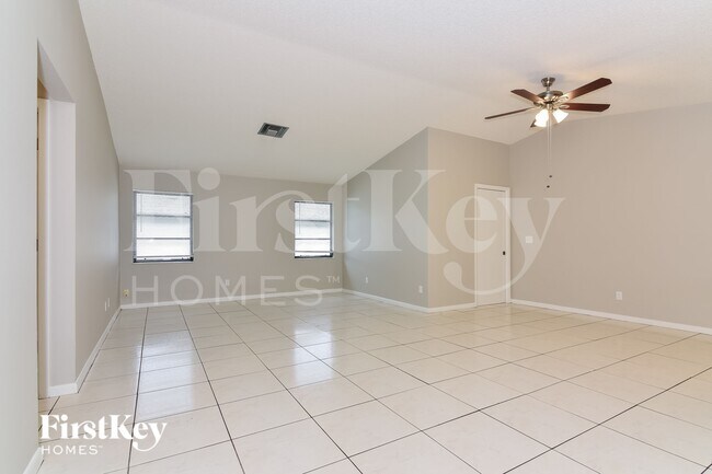 Foto del edificio - 620 SE 29th St