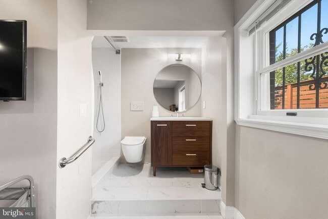 Foto del edificio - 4005 Anacostia Ave NE