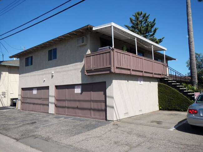 #4 Above Garages - 16171 Ganges Lane #4, Huntington Beach CA 92647