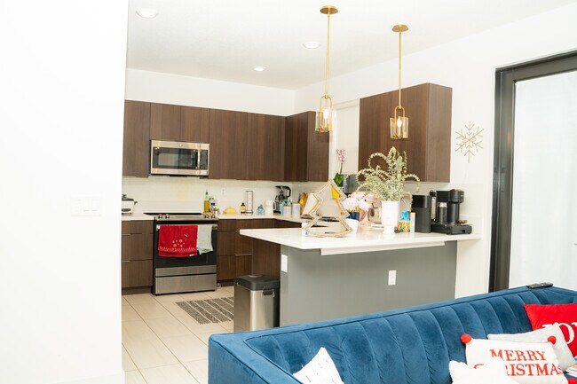 Foto del edificio - 1755 NW 126th St