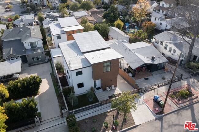 Foto del edificio - 2512 Berkeley Ave