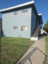 Building Photo - 1451 E 21st St