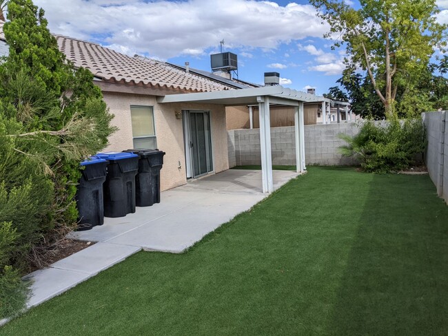 backyard this artificial grass and have you - 4409 Ranch Foreman Rd