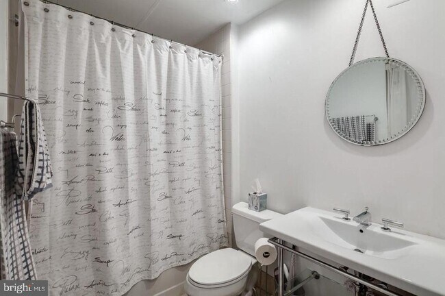 Foto del edificio - 1601 Spring Garden St