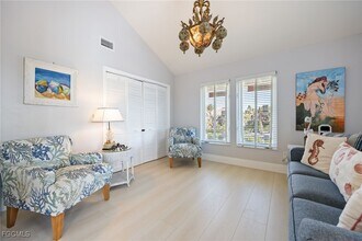 Building Photo - 424 Lagoon Dr