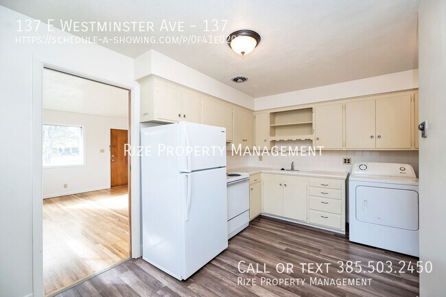 Foto del edificio - 137 Westminster Ave S