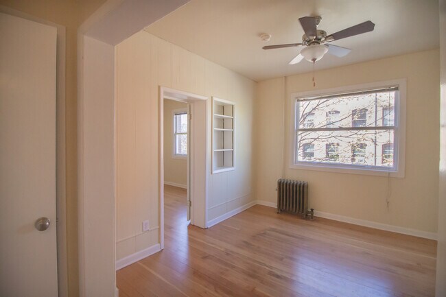 1HAB. - SALA DE ESTAR - The Benson Apartments