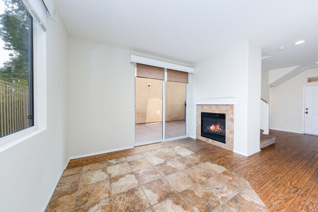 Building Photo - 24514 Montevista Cir