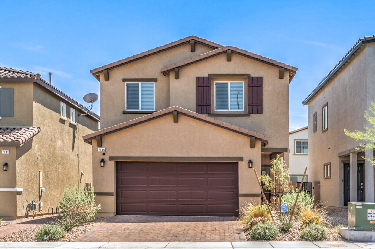 Foto principal - 7849 Pink Opal Ave
