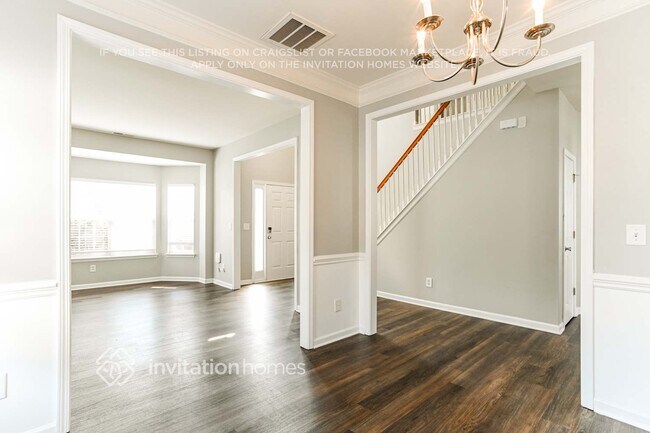 Foto del edificio - 5710 Falkirk Lane