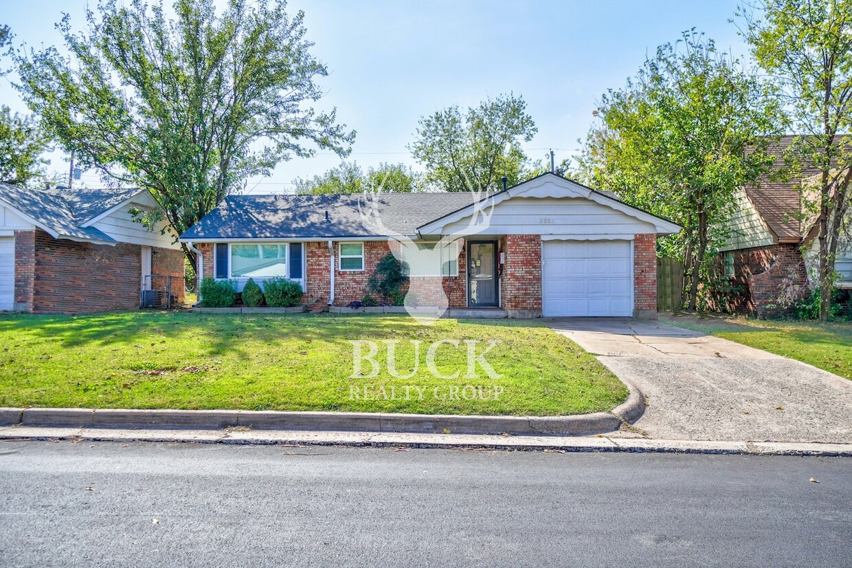 Foto principal - 2804 SW 82nd St