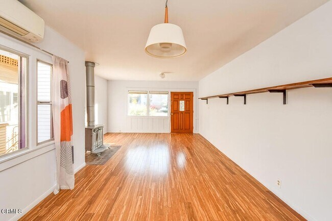 Foto del edificio - 5259 Aldama St