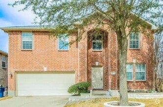Building Photo - 10790 Midway Dr