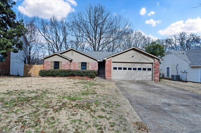 Building Photo - 3 Bed • 2 Bath • Valley View School District