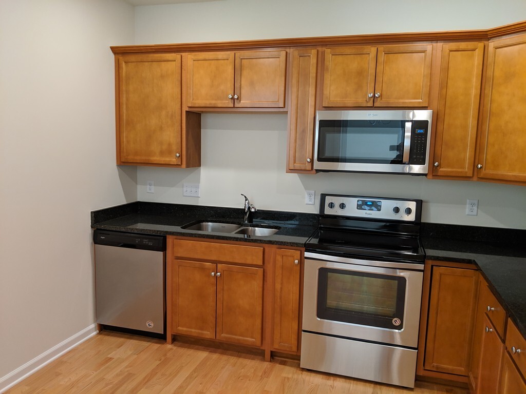 Primary Photo - 110 Trotter Rd