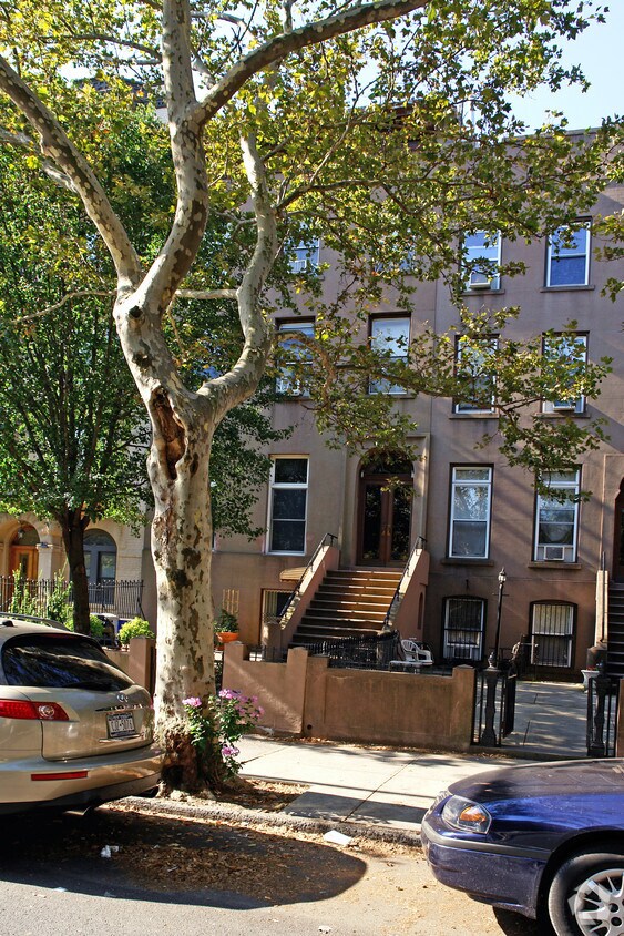 Foto principal - 118 1st Pl