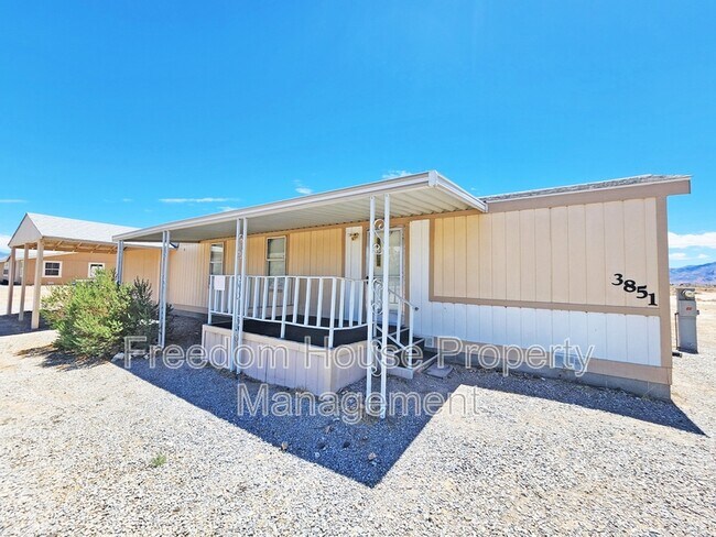 Foto del edificio - 3851 W Donner St