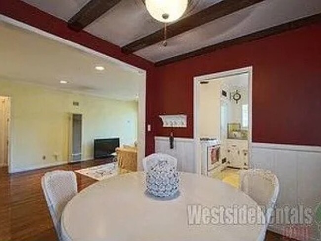 Foto del edificio - 10823 Whipple St