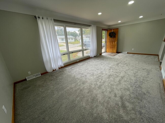 Living Room - 1825 Bourland Ave