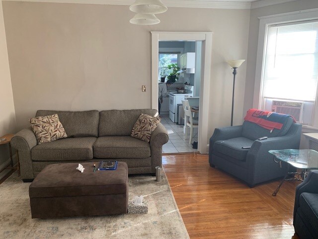 Foto del edificio - 2581 Madison Rd