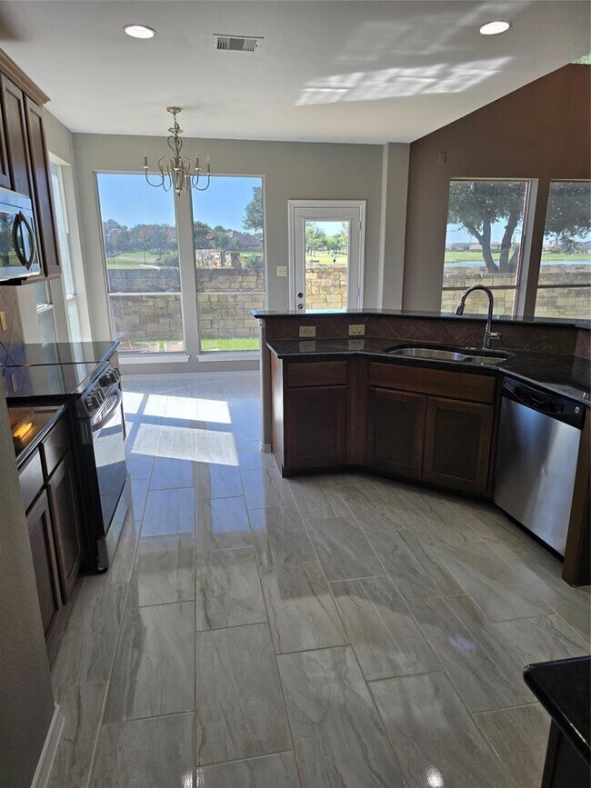 Building Photo - 1108 Augusta Bend Dr