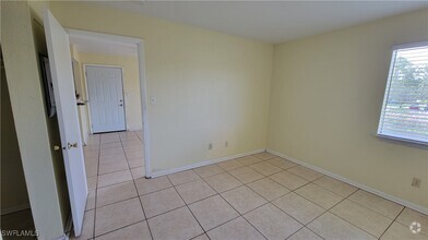 Building Photo - 2937 Winkler Ave