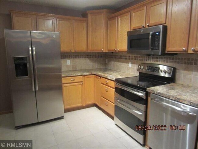 Building Photo - 12556 43rd St NE