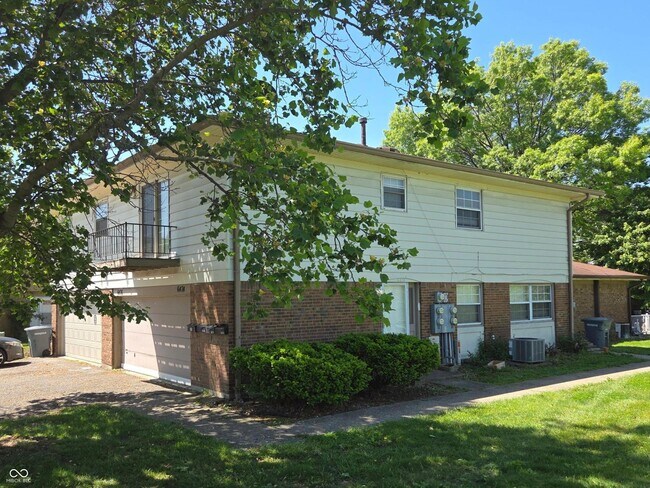 Foto del edificio - 6474 Lupine Terrace
