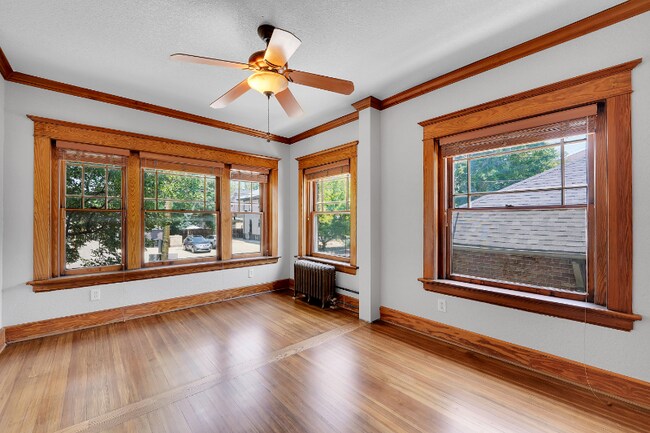 Building Photo - 2708 E 14th Ave
