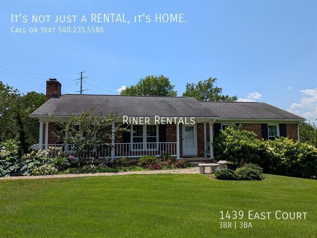 Building Photo - 1439 East Ct