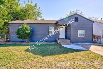 Building Photo - 1752 NE 20th St