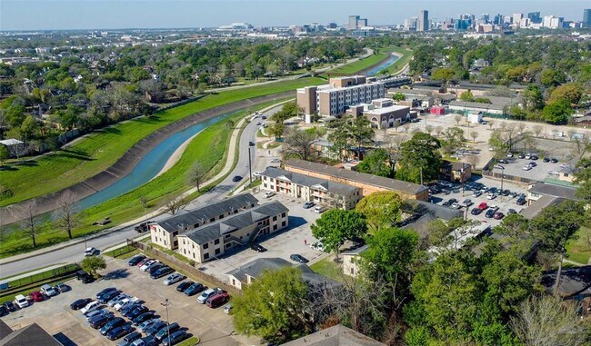 Foto del edificio - 3631 N MacGregor Way