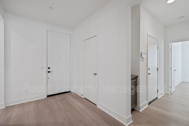 Foto del edificio - 32118 Dayspring Wy