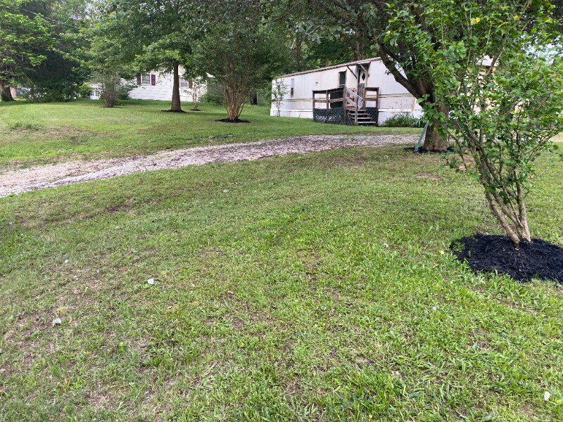 Primary Photo - 205 Lick Creek Rd