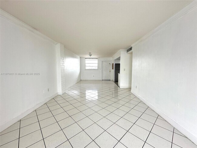Foto del edificio - 14195 SW 87th St