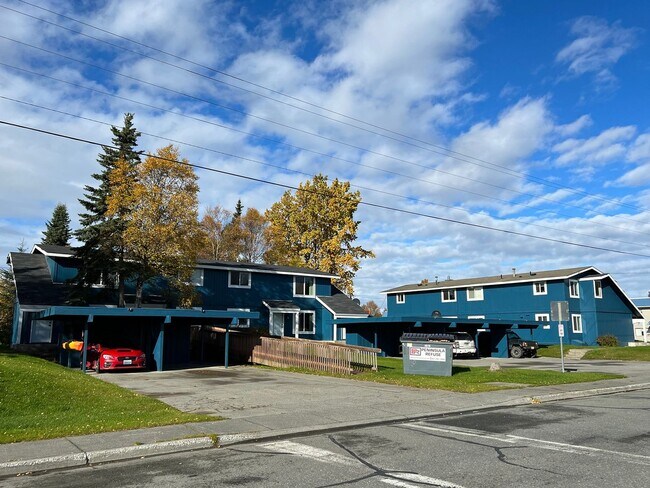 Foto del edificio - 304 S Forest Dr