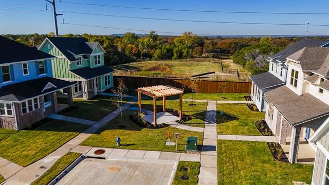 Building Photo - 100 Cardinal Wds