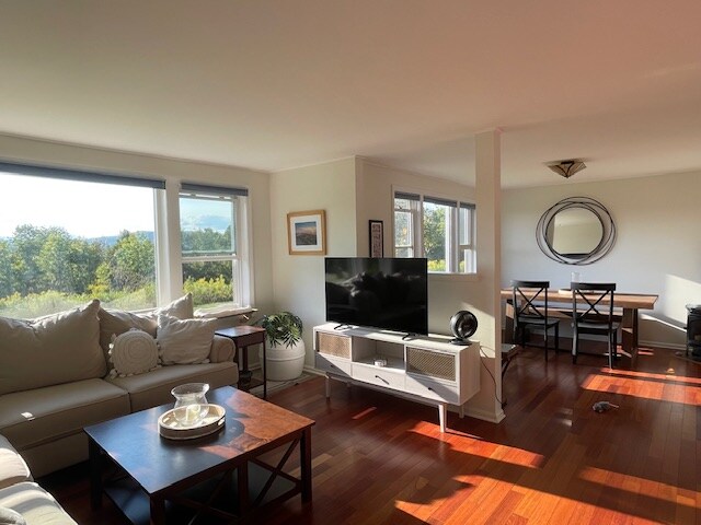 Foto del edificio - 440 Cityside Dr