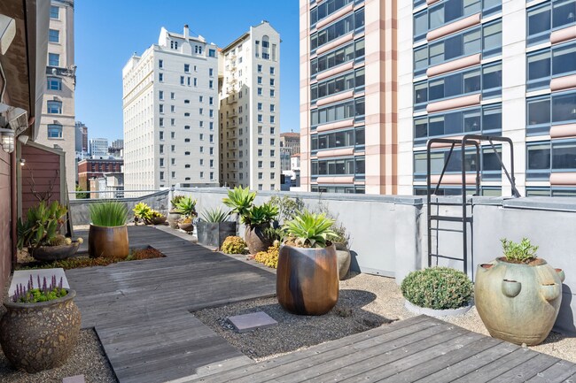 Foto del edificio - 345 Taylor St